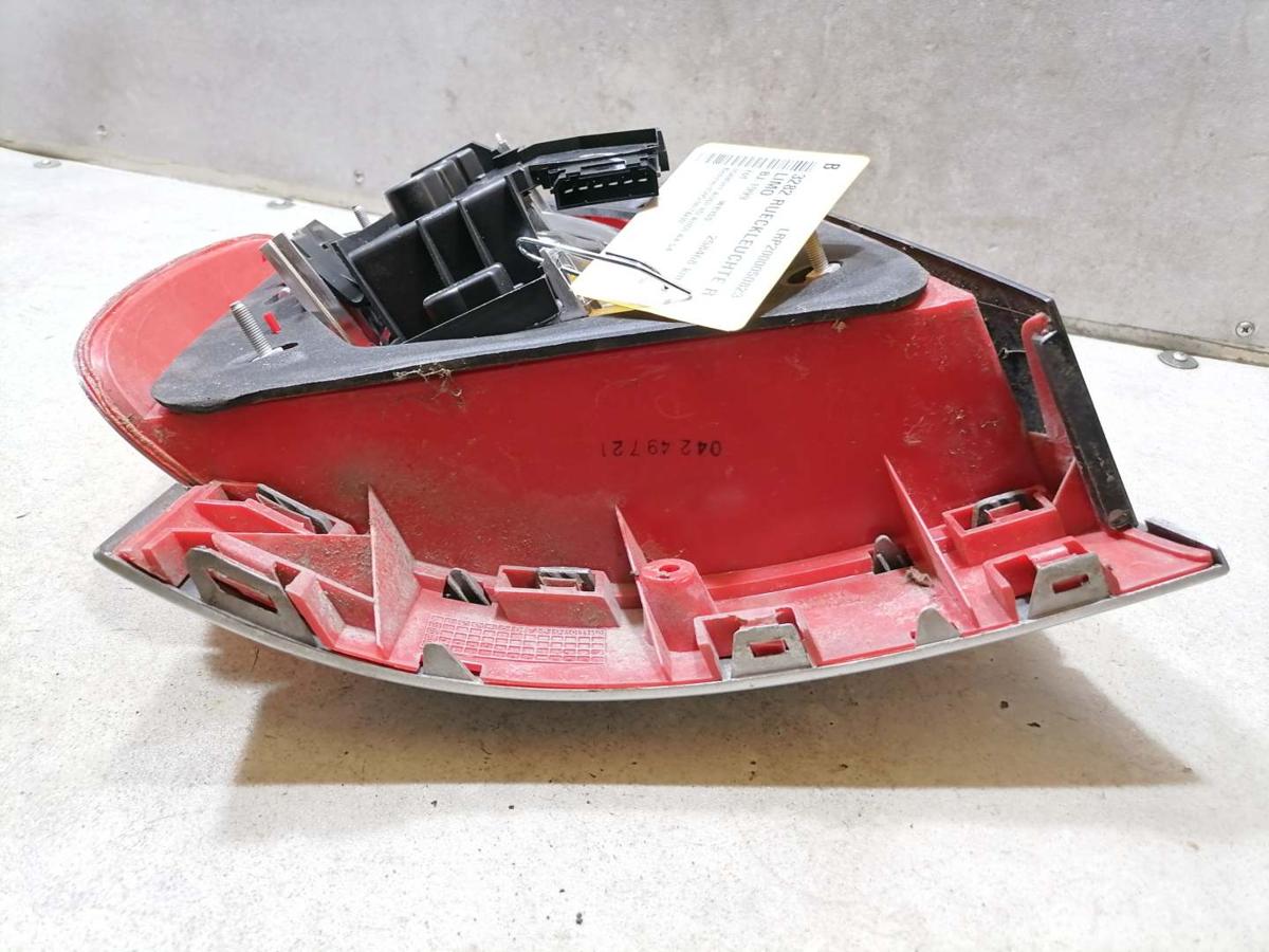 Audi A4 B5 Limousine Rücklicht Rückleuchte rechts BJ99 Audi A4 B5 Limousine Rücklicht Rückleuchte rechts BJ99